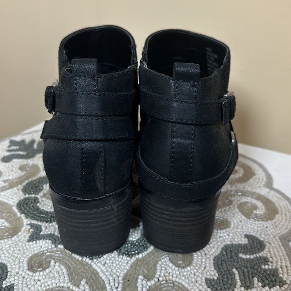 Black booties - Picture 3 of 11